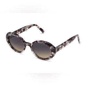 WARBY PARKER SUNGLASSES Renee
Garnet Tortoise